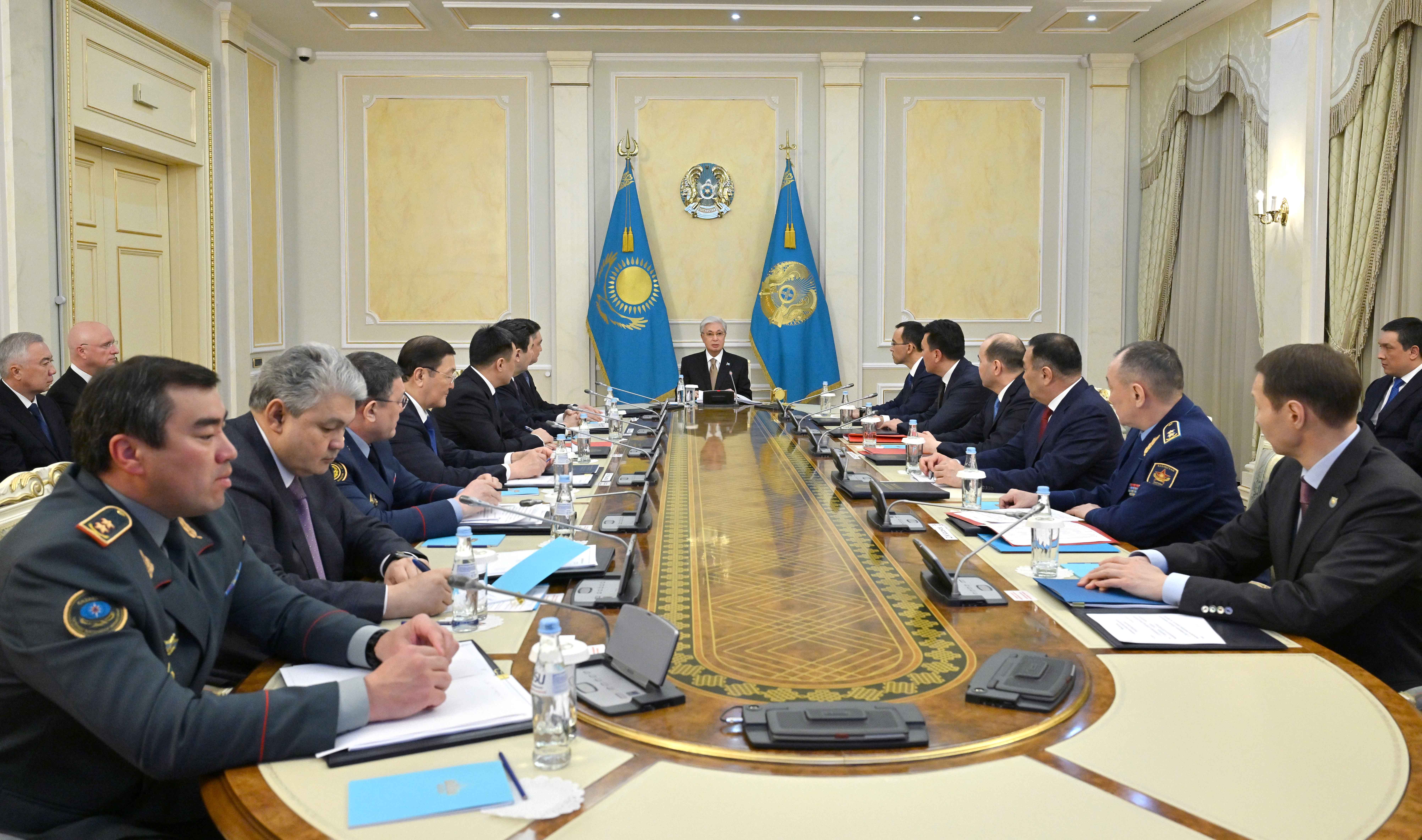 Мемлекет басшысы Қазақстан Республикасы Қауіпсіздік Кеңесінің отырысын өткізді