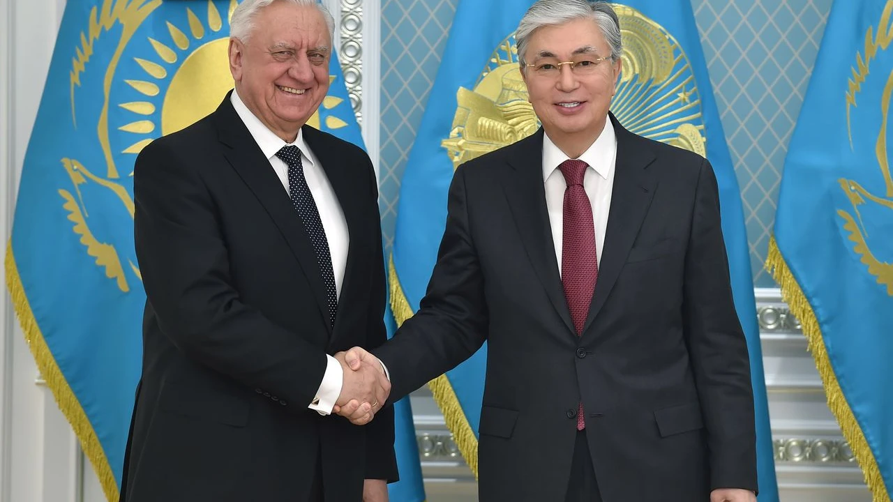 The President of Kazakhstan receives Mikhail Myasnikovich, Chairman of the Board of the Eurasian Economic Commission 