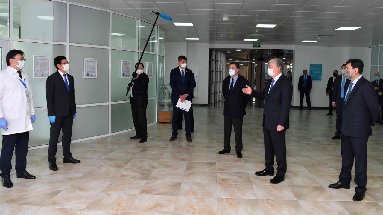 Kassym-Jomart Tokayev visited the National Centre for Biotechnology 