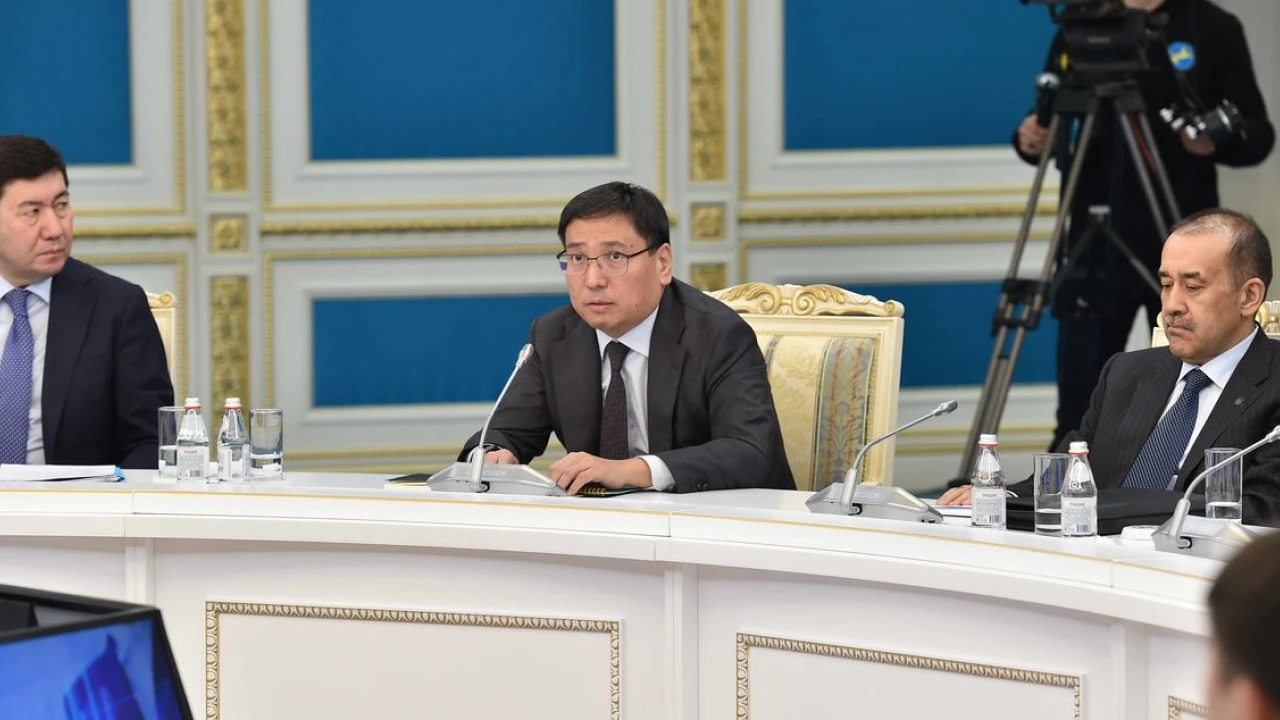 The Head of State held a meeting on the implementation of the “Digital Kazakhstan” State Program 