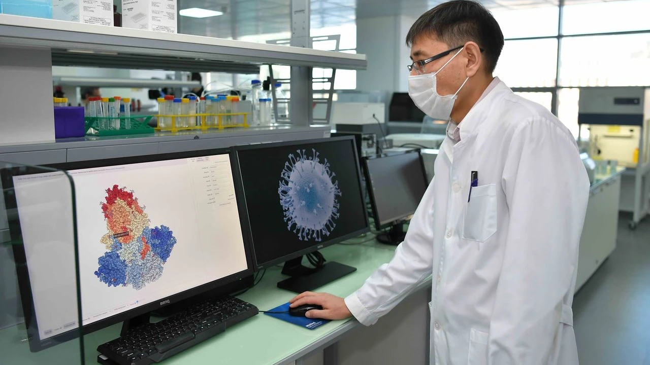 Kassym-Jomart Tokayev visited the National Centre for Biotechnology 