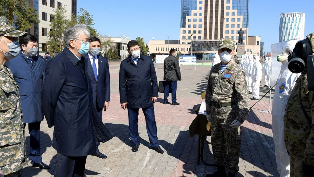 The Head of State meets with servicemen of the territorial defense brigade 