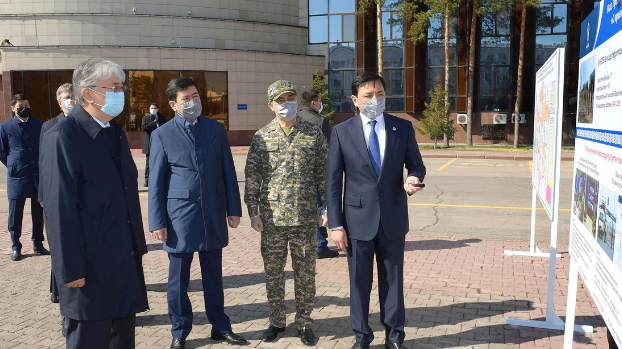 The Head of State meets with servicemen of the territorial defense brigade 