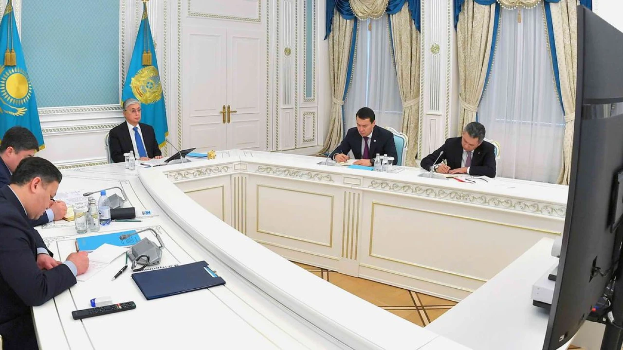 President of Kazakhstan Kassym-Jomart Tokayev participated in a working meeting of members of the Supreme Eurasian Economic Council 