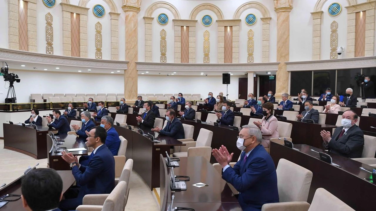 The Head of State participated in the session of the Senate of the Parliament 