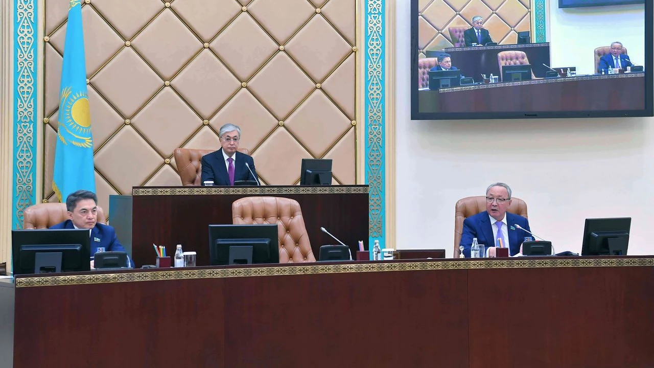 The Head of State participated in the session of the Senate of the Parliament 