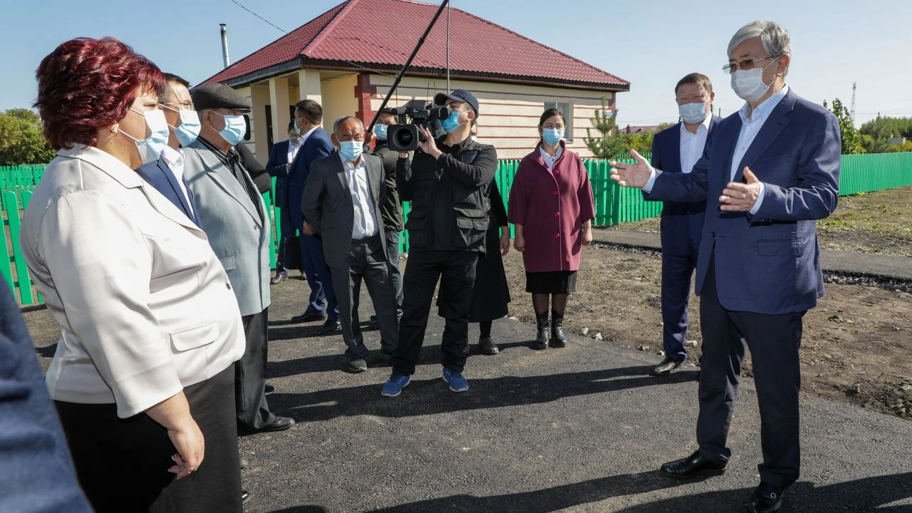 Президент встретился  с  гражданами, переселившимися в Кызылжарский район 