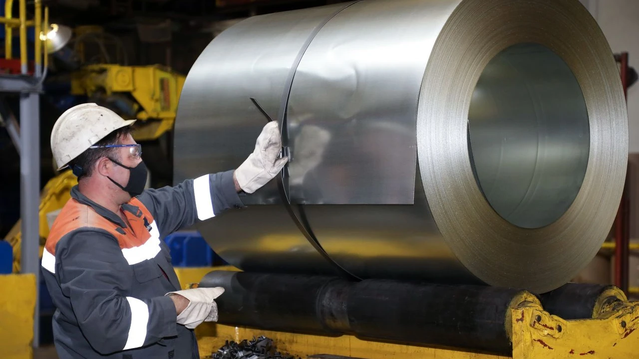 The Head of State visits “ArcelorMittal Temirtau” JSC steel plant 