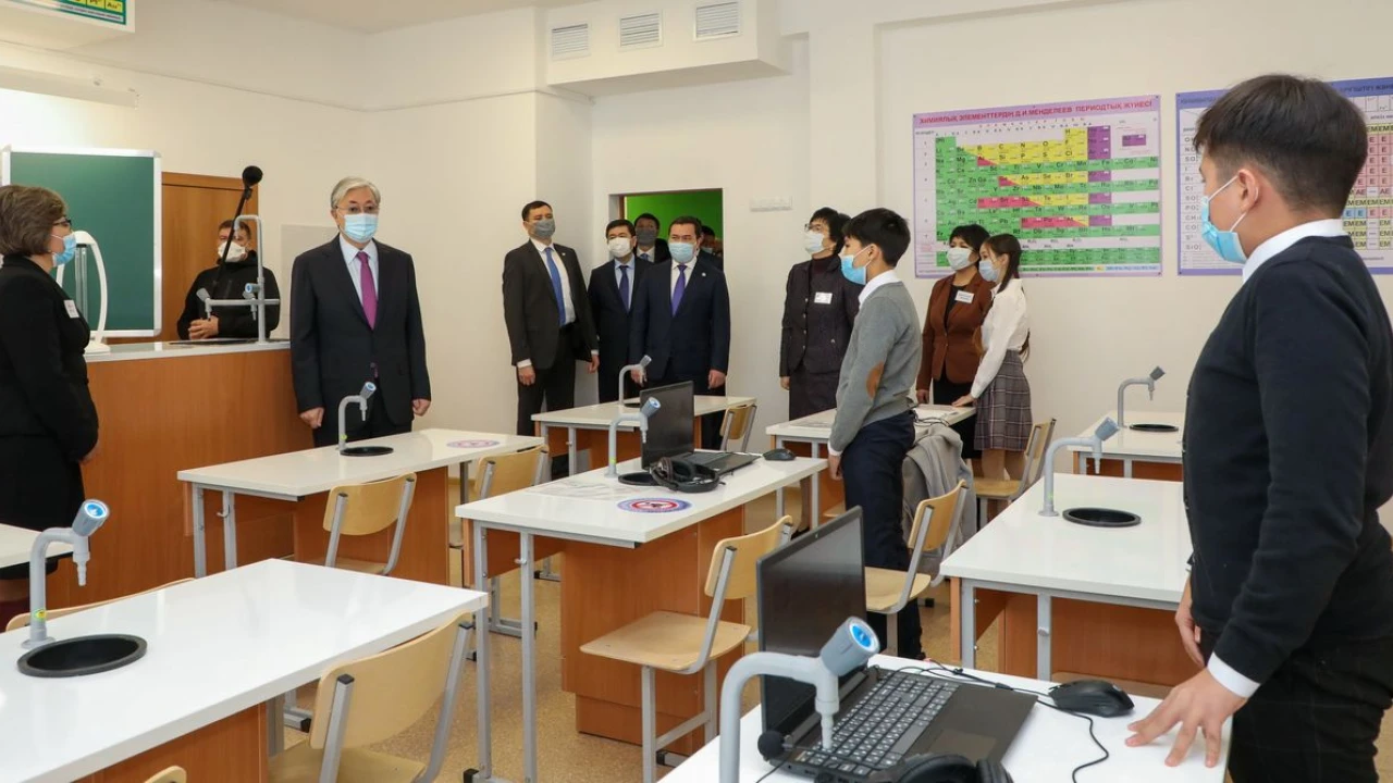 The Head of State visits new school in Karaganda 