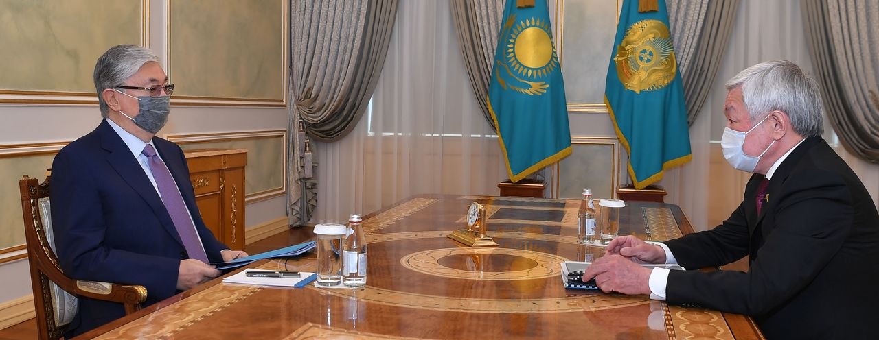 Kassym-Jomart Tokayev receives Akim of Zhambyl region Berdibek Saparbayev