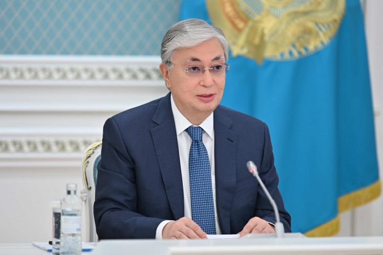 Kazakhstan President takes part in the plenary session of the VI Eastern Economic Forum