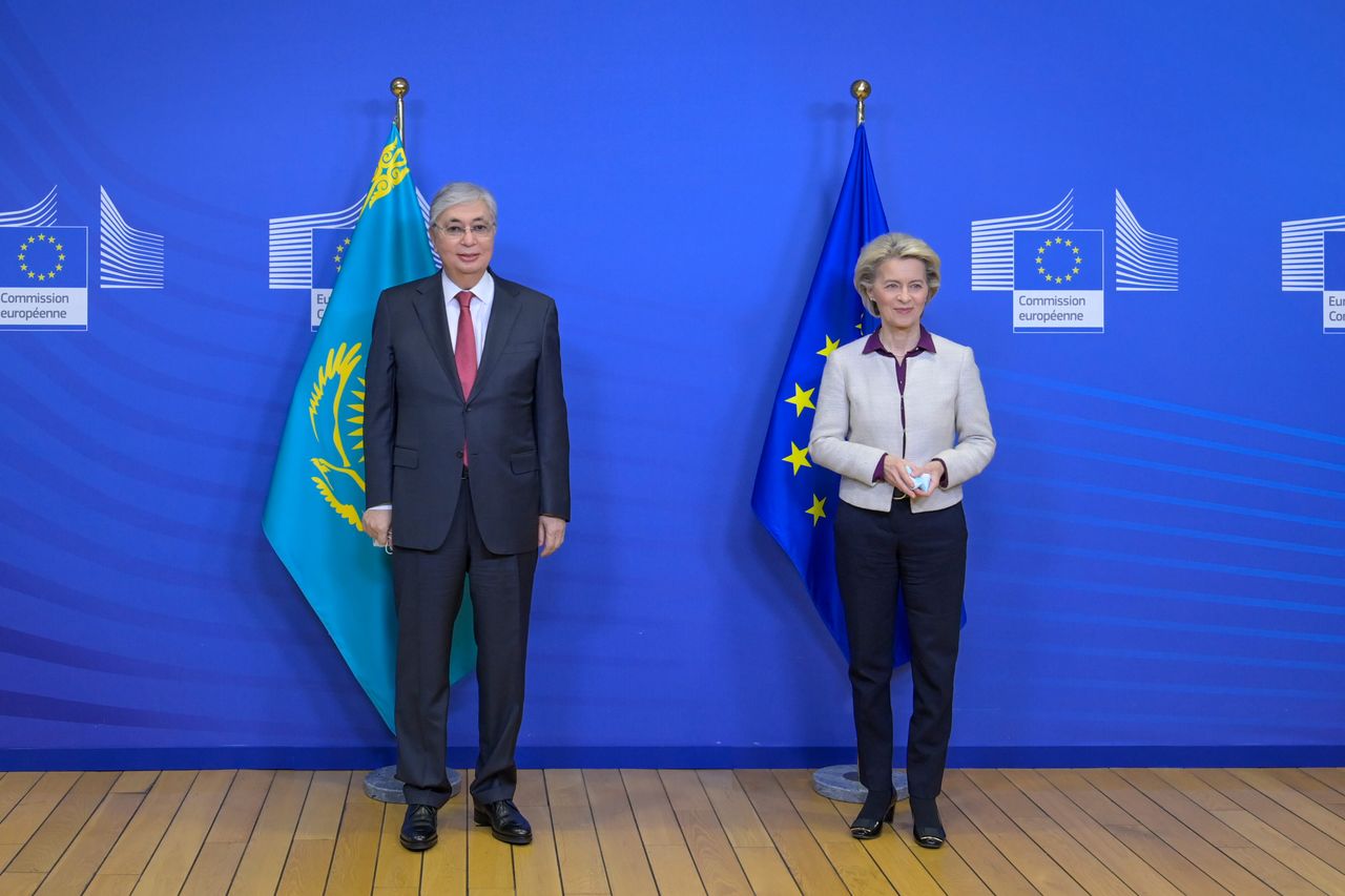 Kazakhstan President holds negotiations with the President of the European Commission