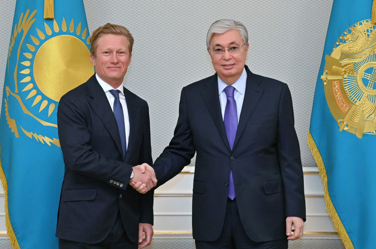 President Kassym-Jomart Tokayev meets with Alexander Vinokurov