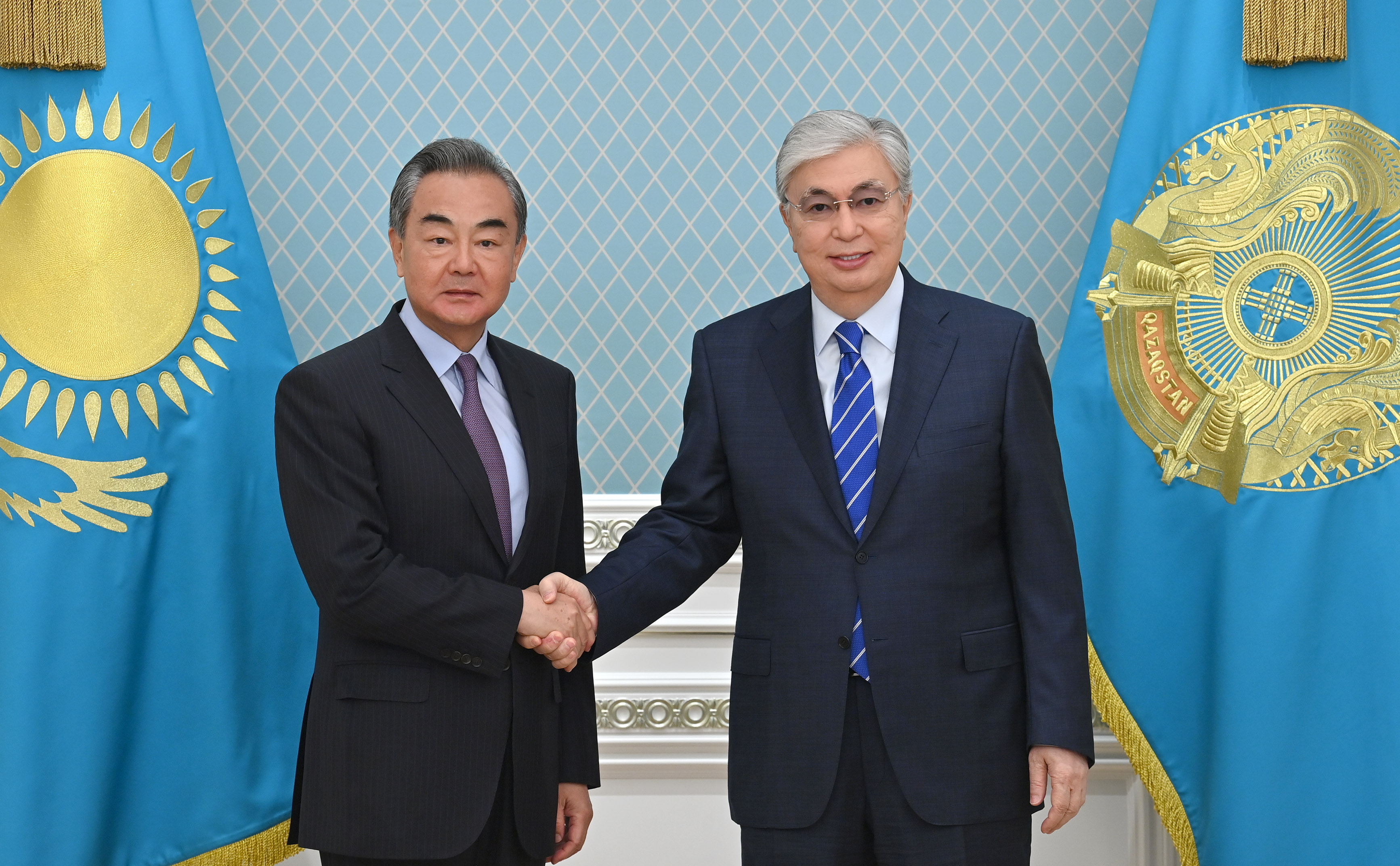 Kazakhstan President receives State Councilor and the Minister of Foreign Affairs of the People's Republic of China