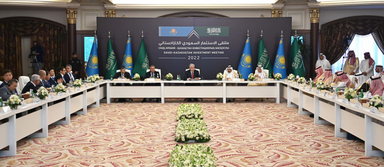 President Tokayev attends investment roundtable with Saudi Arabian business community July 24, 2022